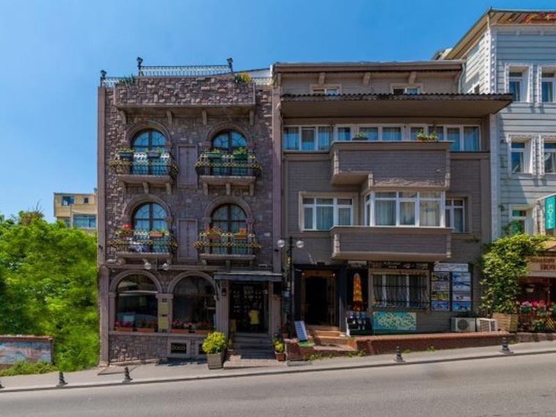 673E92FDBADC411CA448B50F20A3192A