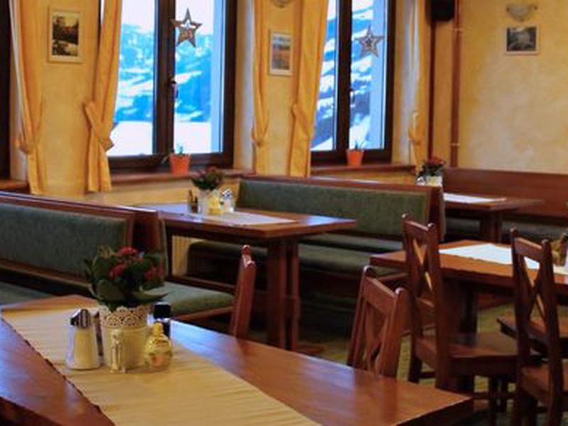 41C8F92902A7BADE4621601715CF3C16