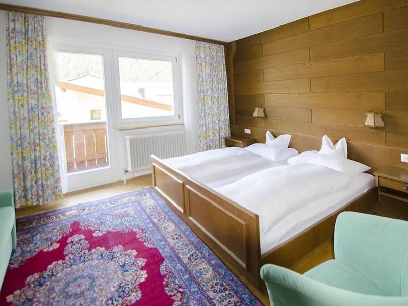 BBF0C1A316666E305C3E98F72B6BA6A7