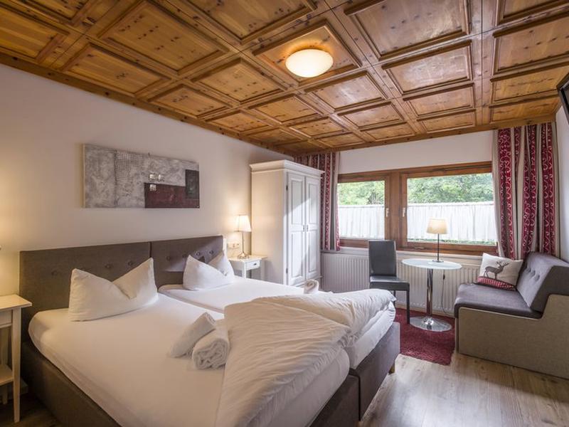 60F34A49B9391DA68AAB7FBDF2A098D2