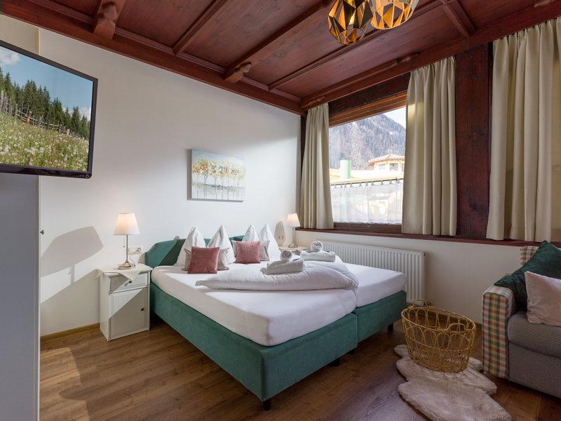 887E49F3B3DEF7CD0D472585A808AE50