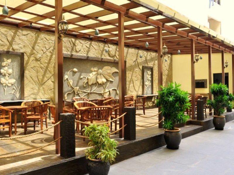 9D7D2D8ADD433D5A119E9040A3D1D3B5