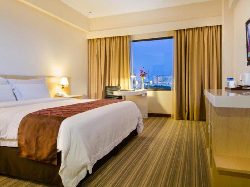 2EE0E1E3761BF2EEF8245372275DD6EC