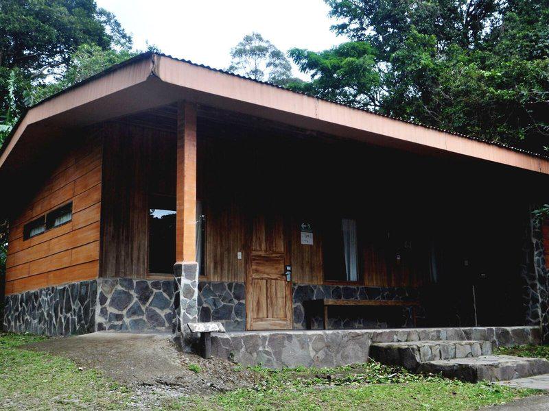 7F40CA1B08DA3DFC4485322C2D833983