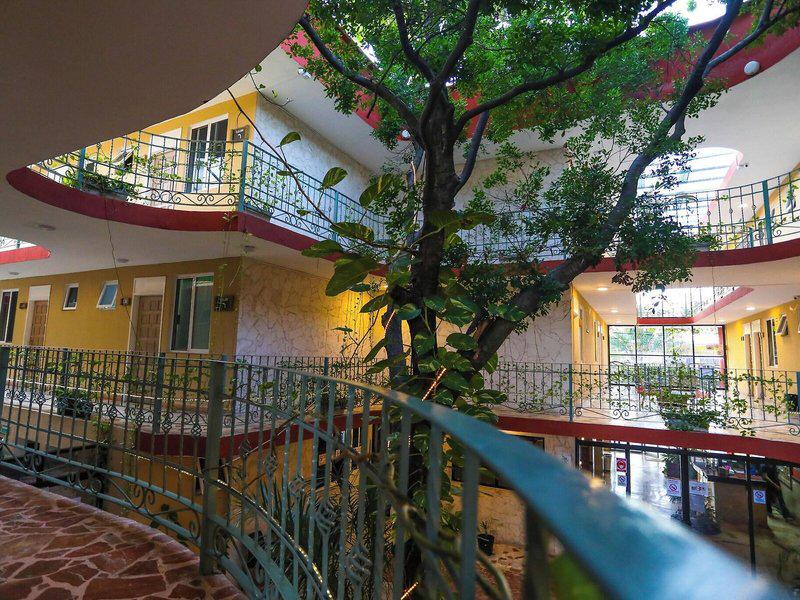 F77245D6A15CFC407D83090D455B691B