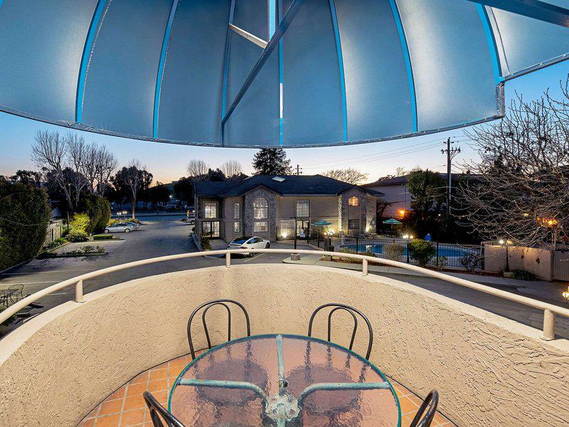 54694A3AF94137771A1B476968CF6CA9