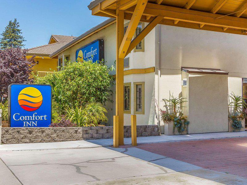 DCD0FFDC86D7A621B36CD17E712E4518