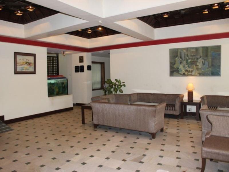 E9C83D0387F6D5809934F368DB9BCE99