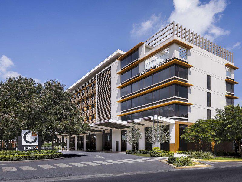 7077B9754C1090F6681A266F37DF17C3