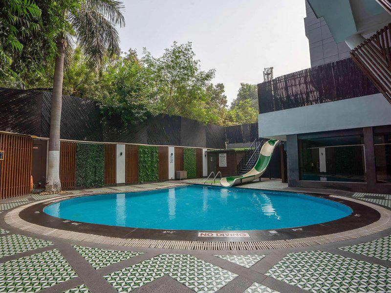 ACFA03BF51C67961217EA8EBBC2A9C7C