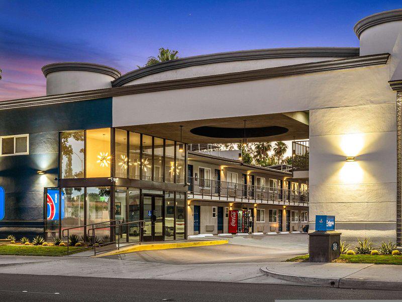 9E5A3319918A116647CBC8BCB82D54B0