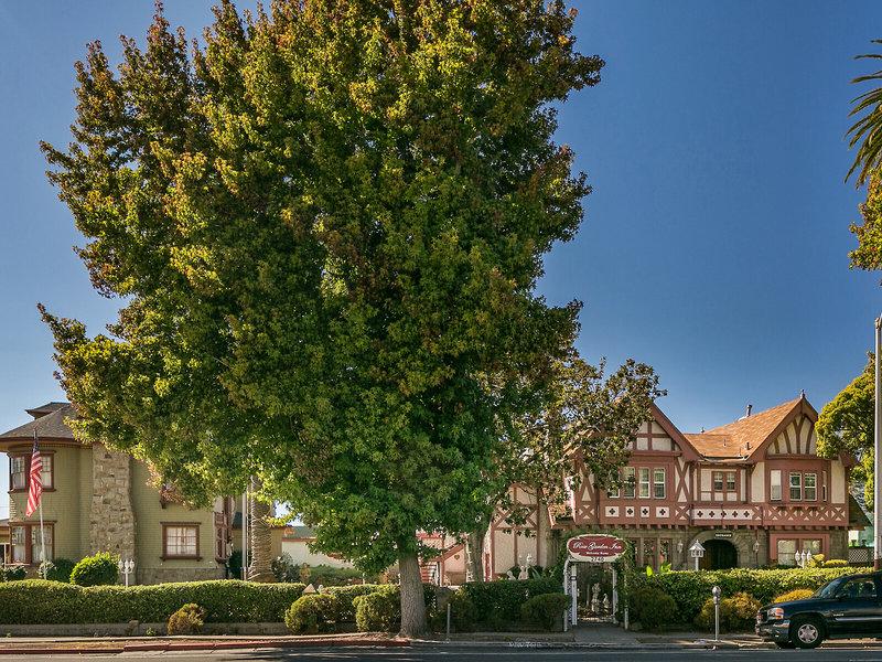 F21CAC91C2C1F6574F1090AAF511B697