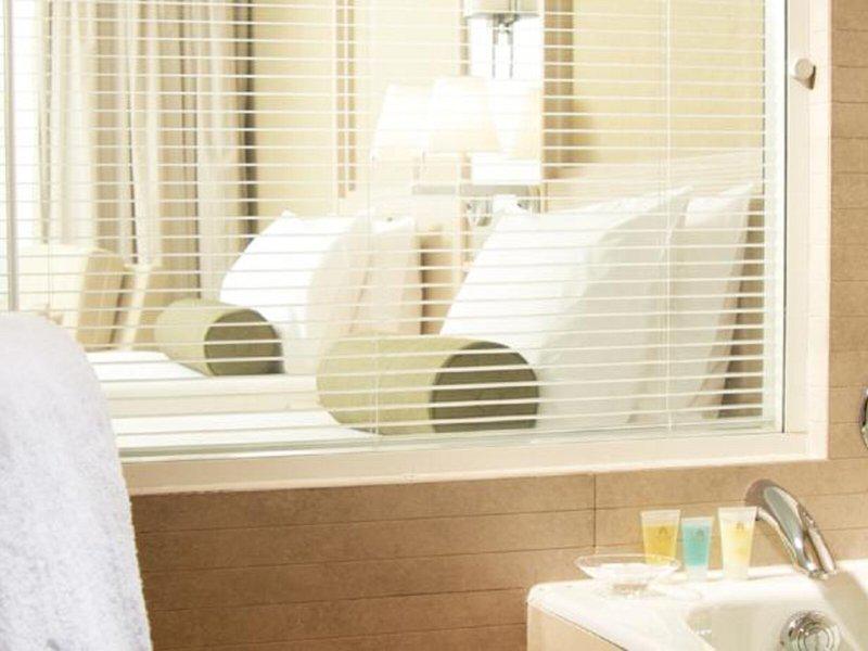 7C831F1DB237FDD0DDD6AFC4871F48A4