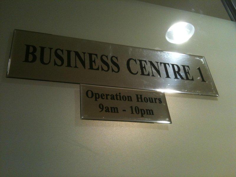 A0877698FDDDFB51AC2C0306C25ABDA1