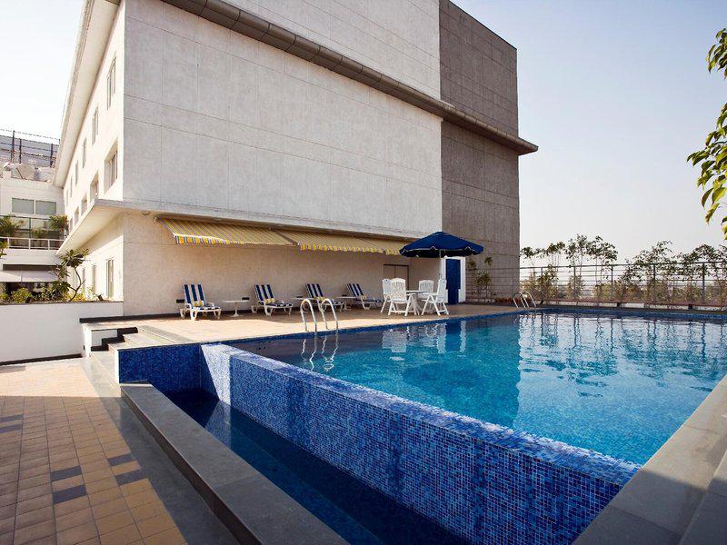 B122DFF62C8714E199CBBB650FB6D1E3