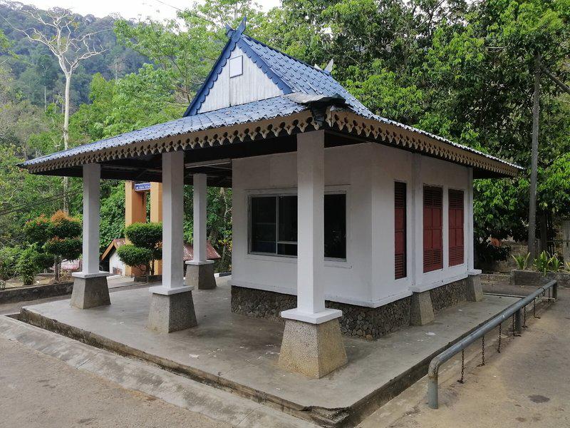 2067301F944BD1A93F6FD22460FCA22B