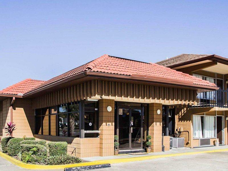 890DD25BA2C5CC4BE1D0440C9660921F