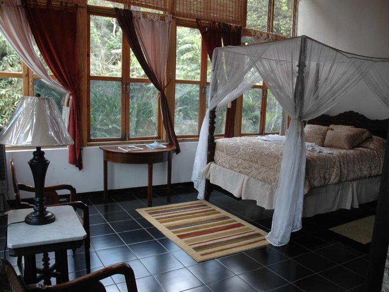 A34C04A12A1CFD938151B93D6465070B