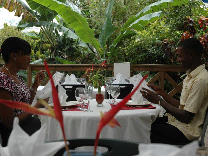 C4B8B870B3A99E063A8BD22F0B71C621