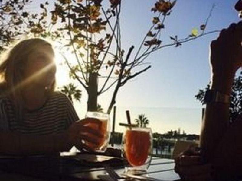 C84051ABEF22500F8C7491FE82B5603B