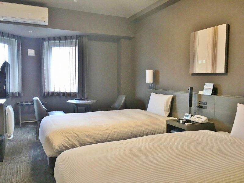 0DA7658666E056A4ECA2766051D2A535