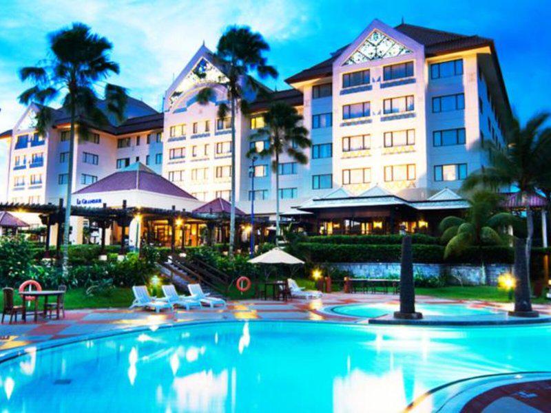 696FAE6FC0321FEBEDE113F7FECC8AD1