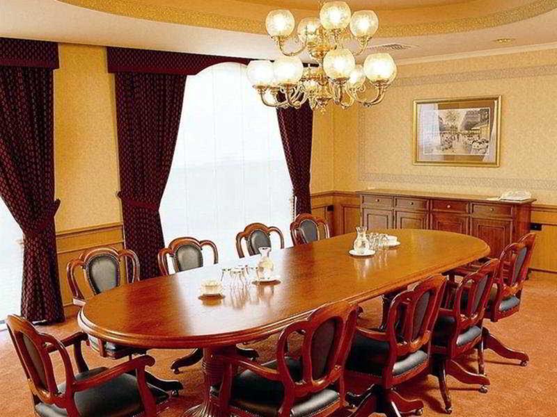 16D5A2818317FD7F475B64344346F577