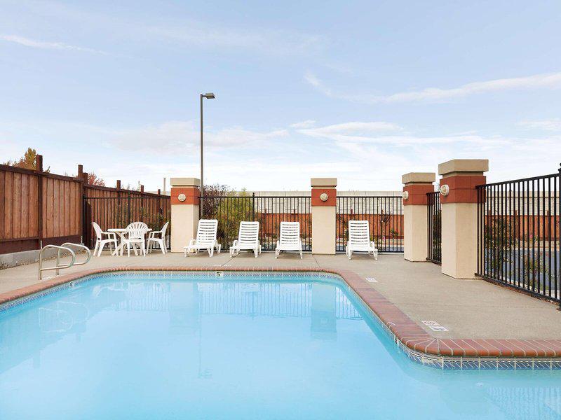 2DFD32D950D6433856376D09B4319AD6