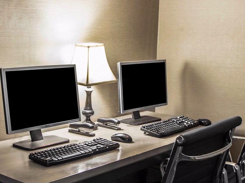 5B15C70B4BAA8A1711312171D0F56817