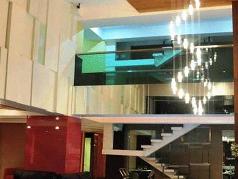 500E60115FDE23C34F864C8756D9EFB0