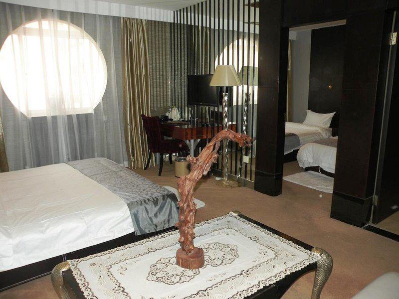 3923A460CDAC1B5031321A9C51BC7FE2