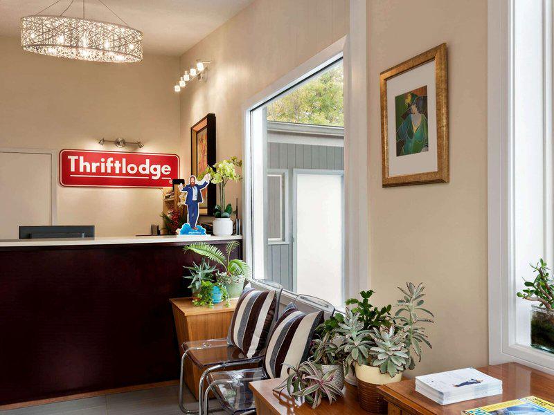 2161F7B2966F02DF597FEB93BB19EE1B