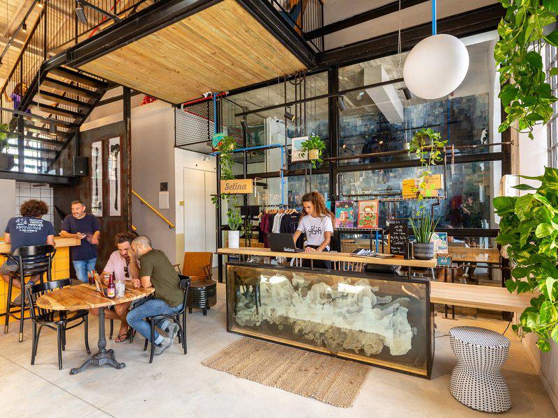 5401C21002F4F9E07DE43E97540DA092