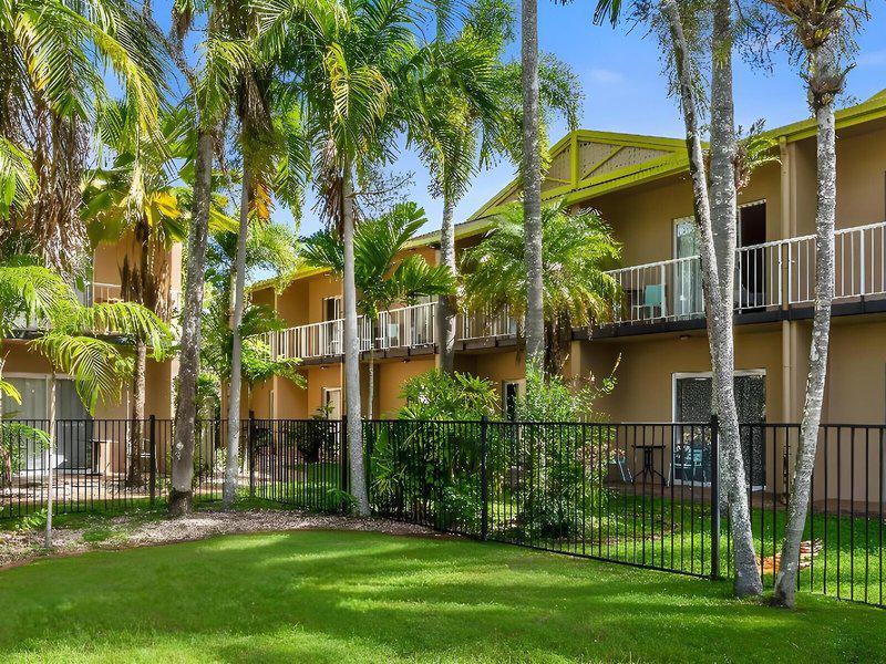 FEE572E9D2C4A26248B798C36BBD4917