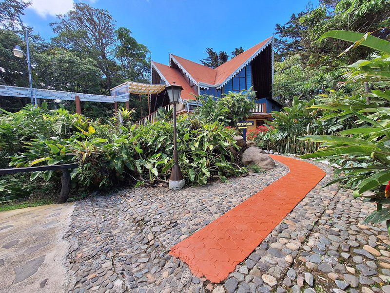 579713CDDF483ED62774B8DB611BCB02