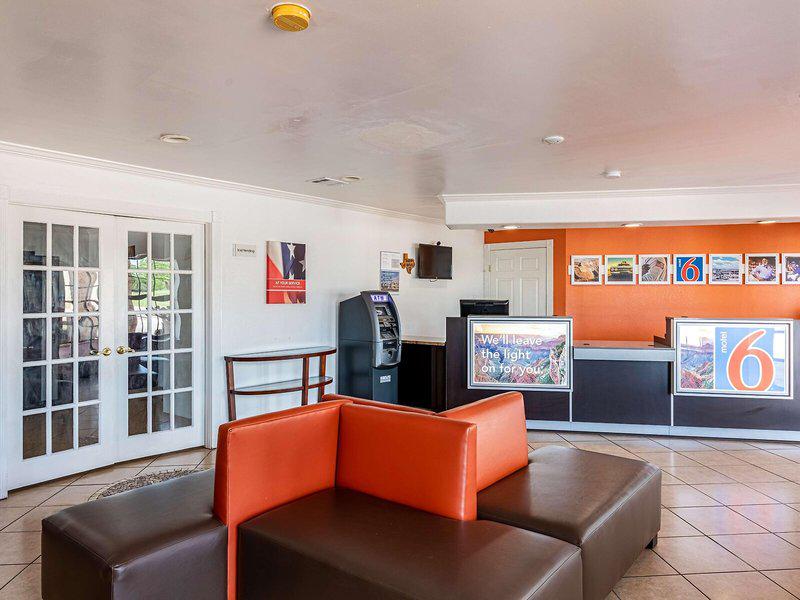 3CA3C0B5D5B2DD36DCCABA8AC72F6815