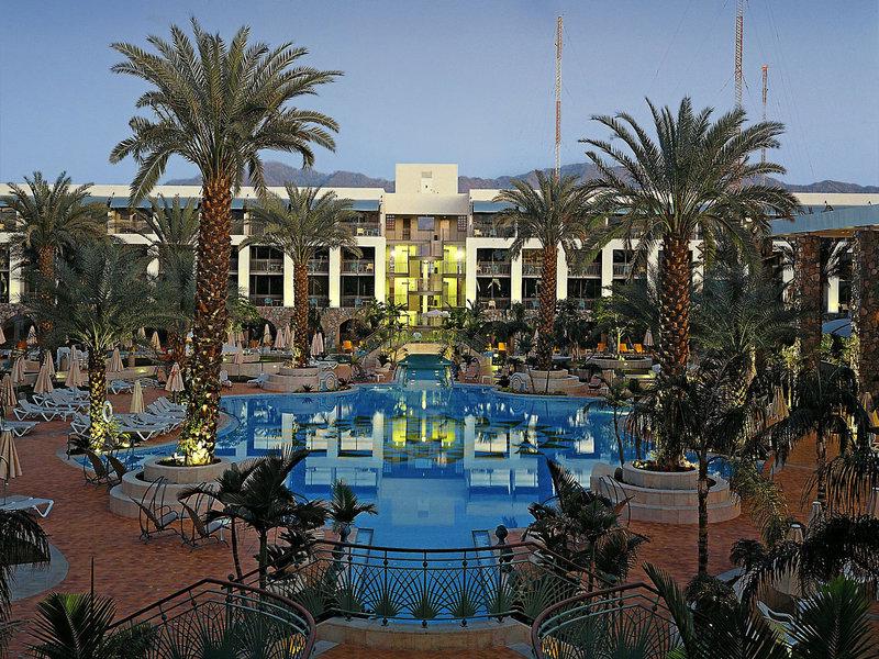 EC903390B927F51AB6585018AD71577C