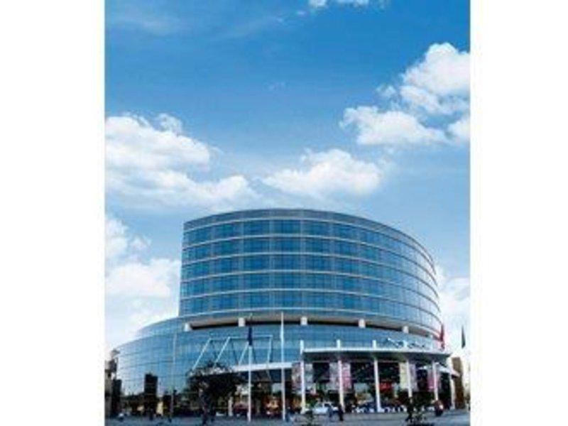 94355043F781F415F035F5FE44D27970