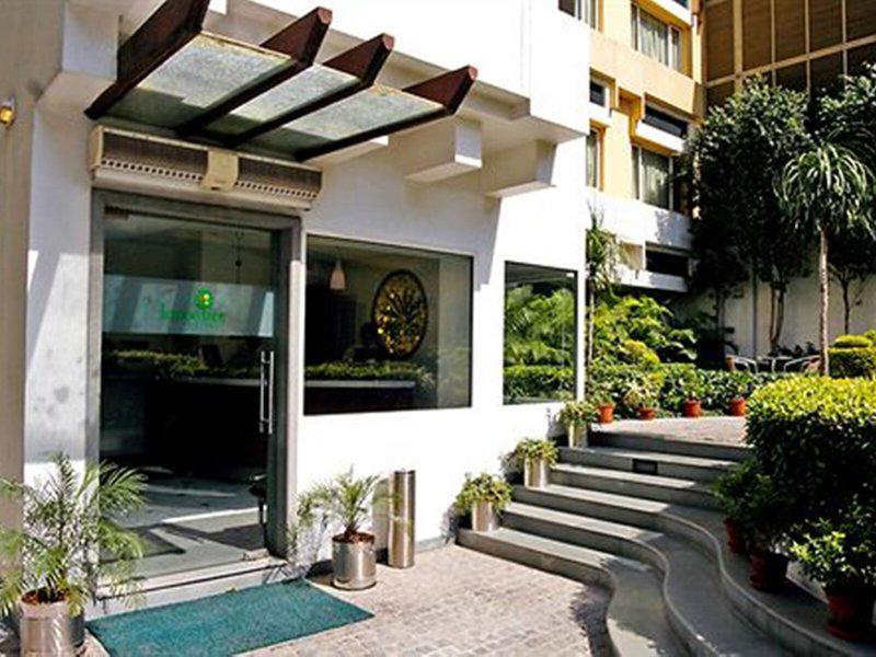 81C2F973F1DC24AE7693CF00AB59E5C7