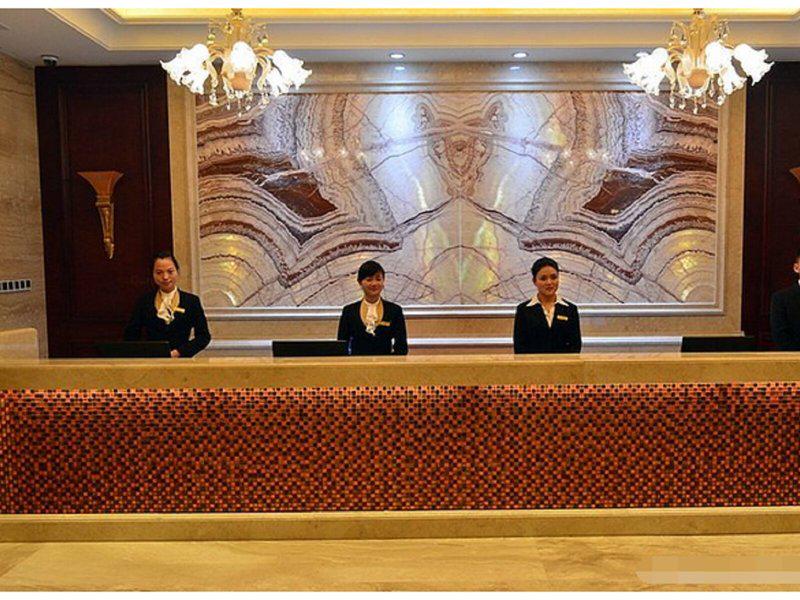 E8A96DF623EB553F9B39578935977B8D