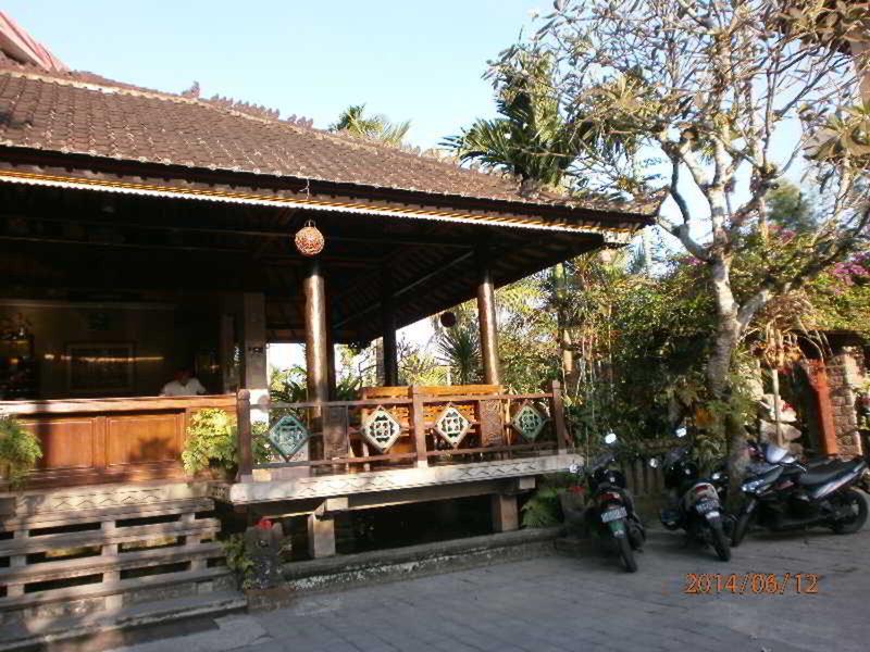 2A5B3613FA2A53BE5D55B3611F39A269