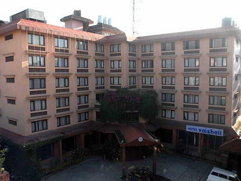 AD41432CAB3268D1DABF84F31341CE64