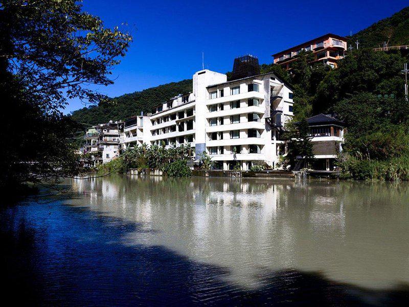 32A0E4354C851338E404BB66A0744759