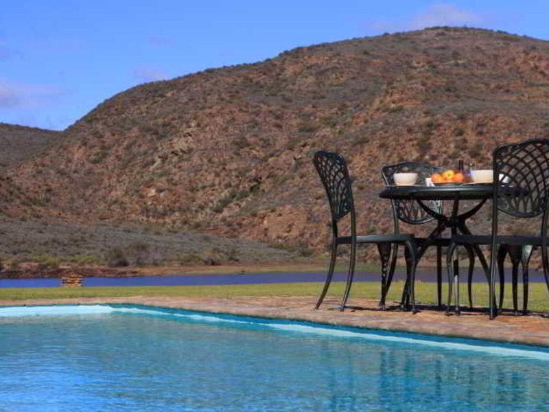 E5D354BF17122348F810D9543A790303