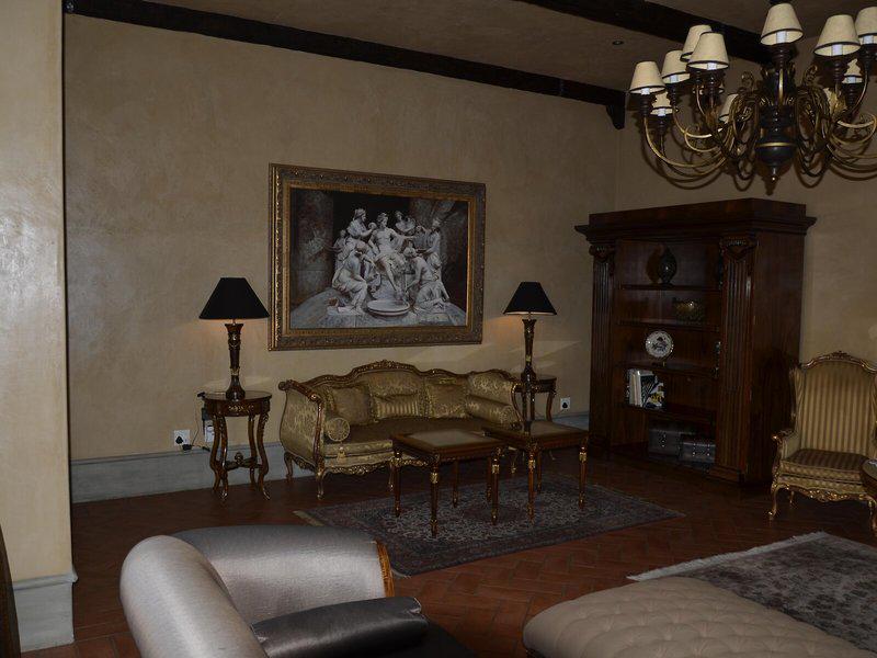 FB562CA369477423F55B370582AEB00D