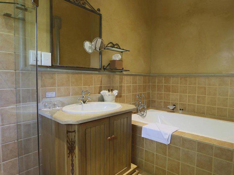 DBFFD719698356604CF40682F75693FD