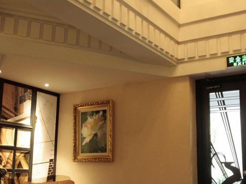 14E00B38493C1A4C93ED5183DD968F59