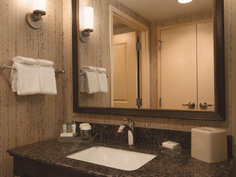 AAED701A9EA9BB7741150618F9C71AAD