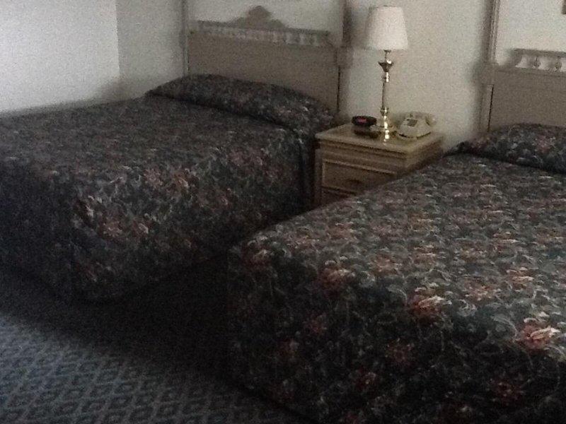 EAB12CAAF02F92DCBF9A0E3DE7501FAE