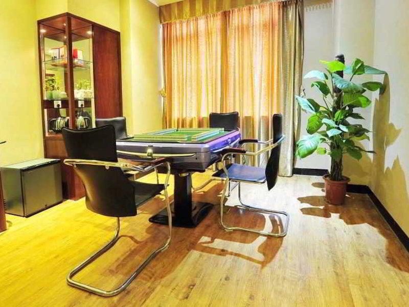 1D43574AAF346C848DBF056AB2AEC6EB